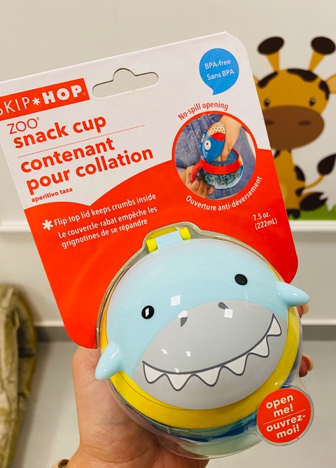 porta snacks zoo tubarão skip hop