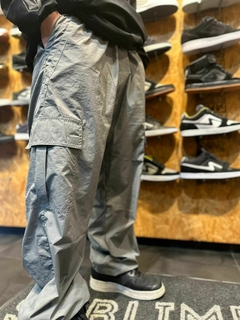 PANTALON CARGO OLSON MICROFIBRA (GRIS)