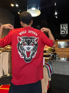 REMERA MC WOLF ATTACK VOMERR (ROJO) - comprar online