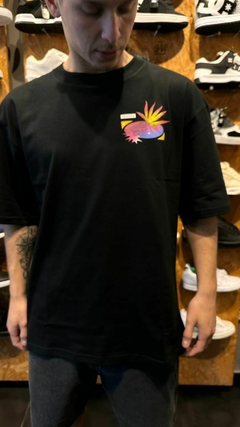 REMERA MC MOLECULA LUXO (NEGRO) - tienda online
