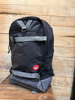 MOCHILA SOUTH HANG LOOSE (NEGRO/GRIS) - comprar online