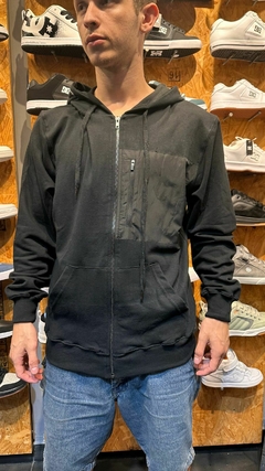 CAMPERA ZIPPERS HANG LOOSE (NEGRO) en internet