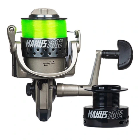 Reel Frontal Waterdog Maxus - 2 rulemanes