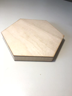 Imagen de Caja Hexagonal Chica PRIMARIA