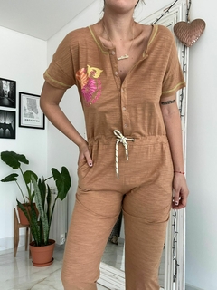 Mono Dalia CAMEL en internet