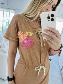 Mono Dalia CAMEL - comprar online
