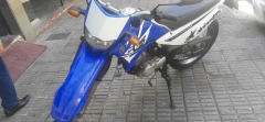 Motocicleta Yamaha XTZ125E na internet