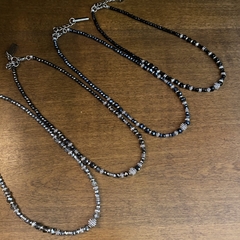 Collar GRI plateado
