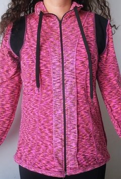 Campera deportiva mujer lycra bolsillos delanteros cierre cordón ajustable cuello alto - tienda online