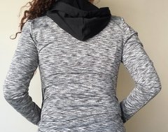Buzo deportivo mujer lycra bolsillos delanteros con cierre cordón ajustable cuello alto cintura entallada - tienda online