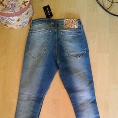 Jean elastizado Fanamoda chupin parche - MARÍA VICTORIA - Ropa y accesorios - Tienda Online
