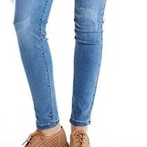Pantalón jean mujer elastizado, marca RIMMEL, roturas, corte chupin, bolsillos delanteros y traseros, azul - MARÍA VICTORIA - Ropa y accesorios - Tienda Online