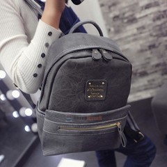Mochila cuero porta-celular - MARÍA VICTORIA - Ropa y accesorios - Tienda Online