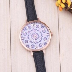 RELOJ de mano (pulsera) con agujas y malla de cuero, estilo adulto, cuerpo color dorado - MARÍA VICTORIA - Ropa y accesorios - Tienda Online