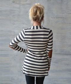 Cardigan mujer largo rayado blanco negro algodón y poliéster parches en los codos modelo exclusivo importado - MARÍA VICTORIA - Ropa y accesorios - Tienda Online