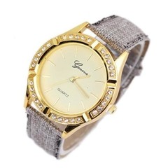 RELOJ de mano (pulsera) con agujas brillantes y malla de cuero
