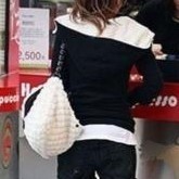 Campera mujer con cuello alto y capucha, forro interior de polar suave, cierre y bolsillos delanteros, modelo exclusivo, importada en internet