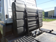 Tanque mochila 750 litros con soporte