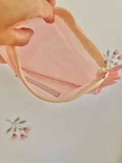 ESTUCHE SIN FORRO TELA CIRÉ ROSA - comprar online
