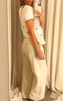 PANTALÓN PINZADO RÚSTICO CRUDO en internet