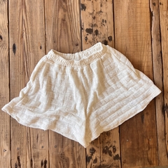 SHORT TEJIDO CREMA - comprar online
