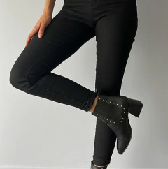 Jean chupín Black - comprar online