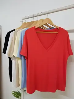 Remera Neo