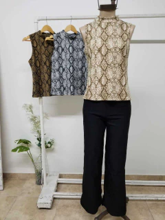 Musculosa Amaria - comprar online