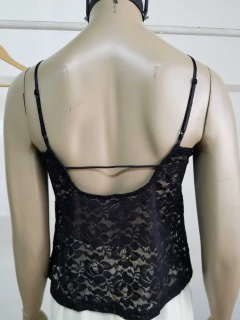 Musculosa Ruth en internet