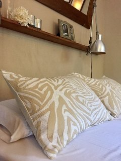 Funda Almohadón 50x70 Linea Gold Opción 1 Cebra
