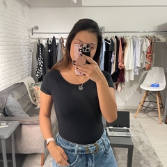 Body By Emmes Manga Curta - Loja Online DoMeuJeito - calçados, roupas e acessórios para o seu look 