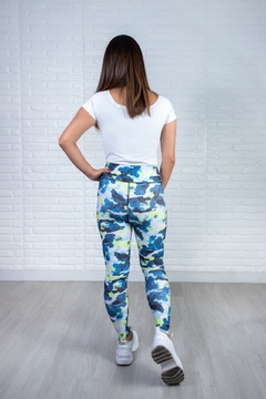 Calça New Balance Legging Accelerate Estampada na internet