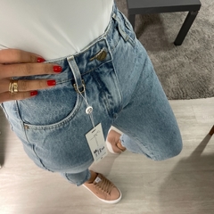 Calça Caramella Jogger Jeans Botão Madalena na internet