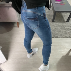 Calça com Cinta Lavagem Média Bruna - comprar online