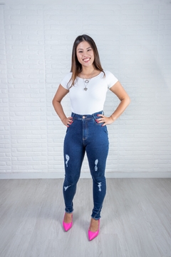 Calça Jeans com Cinta Interna Daniela