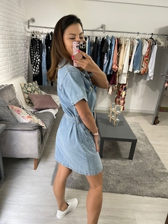 Vestido Jeans Roudh com Botões na internet