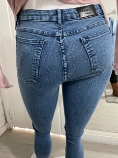 Calça Jeans Barouch Com Cinta Interna Plus size Renata na internet