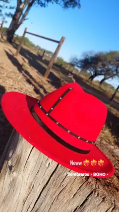 Sombrero • STAR ROJO •