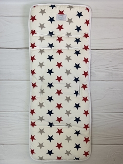 COLCHONCITO BLANCO CON ESTRELLAS ROJAS, AZULES Y GRISES - comprar online