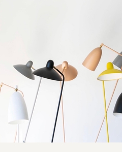 Lampara de pie - Su Luz Deco