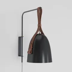 Aplique en aluminio repujado a mano