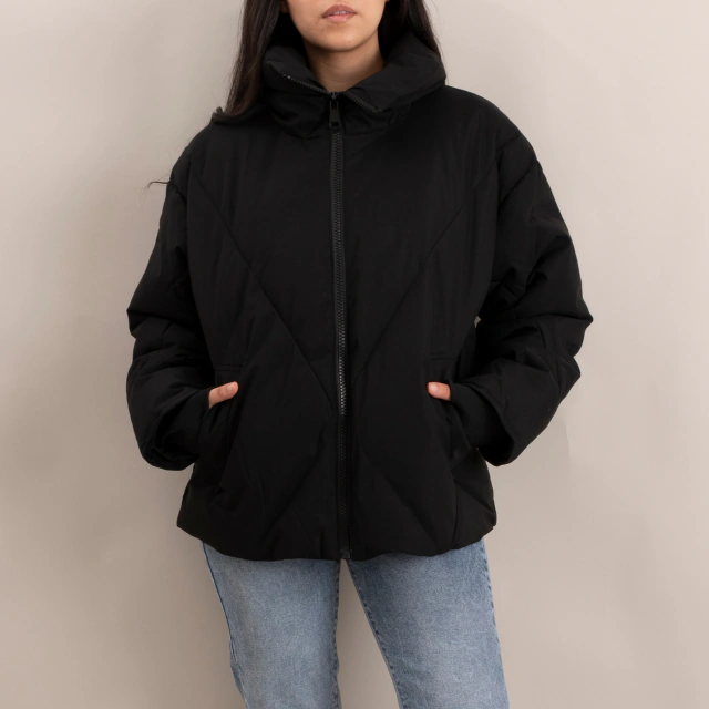 Campera nika lucuma — imagen 4