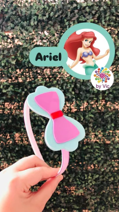 TIARA ACRILICO LAÇAROTE PRINCESAS BY VIC - comprar online