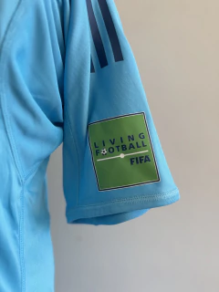 Imagen de CAMISETA DE ARQUERO CELESTE ARMANI - MUNDIAL DE CLUBES 2018