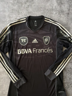 CAMISETA SUPLENTE NEGRA 75 AÑOS MONUMENTAL - 2013 - comprar online
