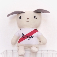 Perrito futbolero (camiseta a elección) - Reina Hortensia