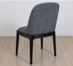 Silla Zur de Madera Negra Tapizada en Pana Gris