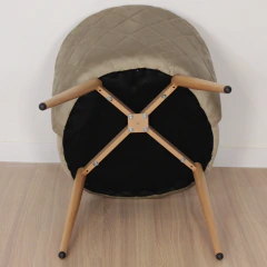 sillaThea pana vison pata simil madera