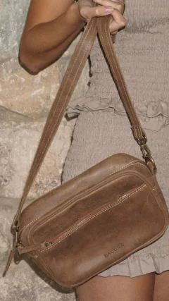 Cartera Argentina Marron en internet
