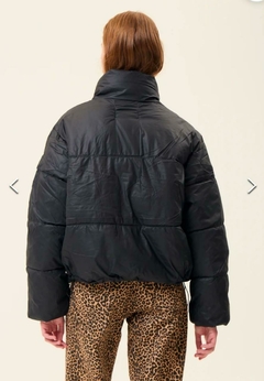 Campera Eco Negro - Pura Home